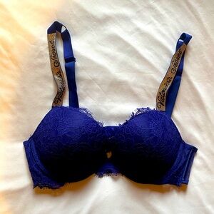 Beautiful lace push up bra from Victorias Secret with crystal straps.